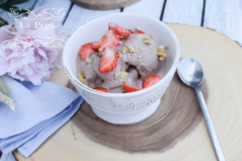 Eco Kitchen | 100% Natural Homemade Banana Chocolate ice-cream Eco Kitchen | 100% Natural Homemade Banana Chocolate ice-cream