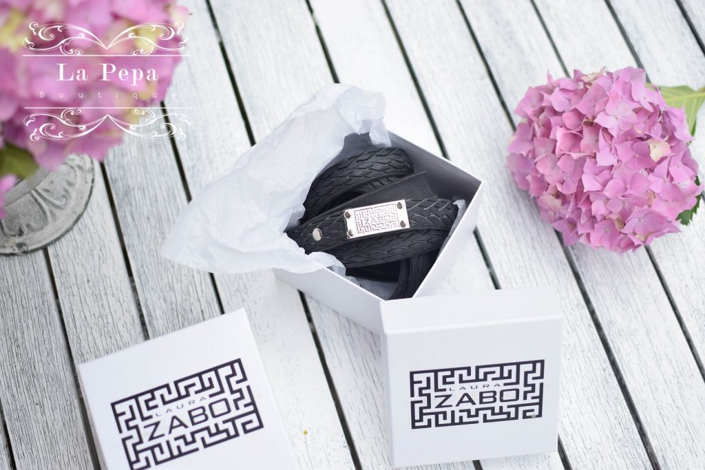 Ethical pets | Laura Zabo Upcycled Tyre Dog Lead
