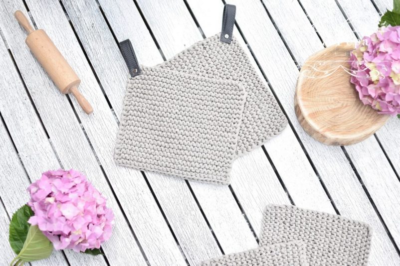 Hand knitted pot holders