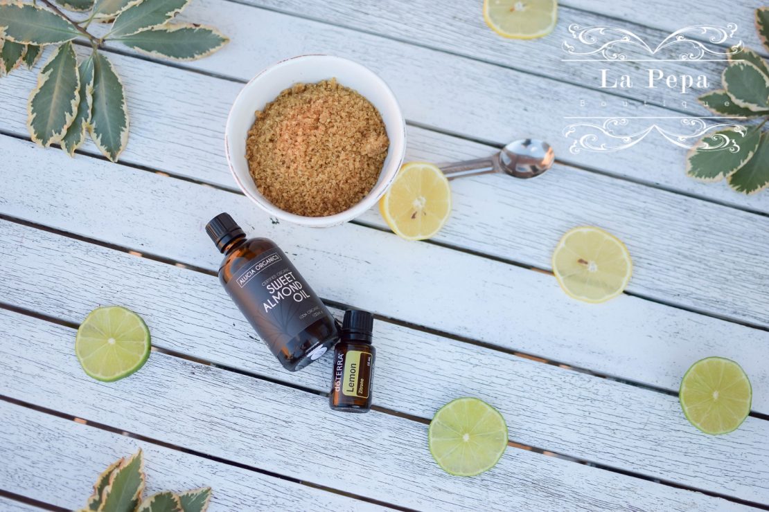 Eco Beauty | Homemade Sugar and Almond Oil Scrub