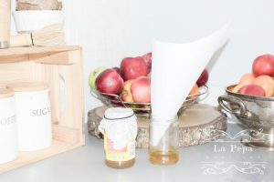 Eco Kitchen | How to Get Rid of Fruit Flies Naturally